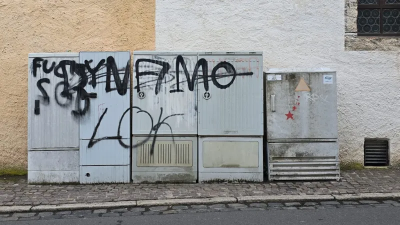 Weberstraße / Stadtgut (rechts vom Hoftor)